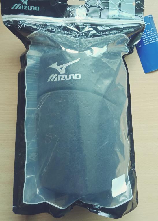 acuut venster acre Mizuno Volleyball Open Back Knee Pads, Sports Equipment, Other Sports  Equipment and Supplies on Carousell