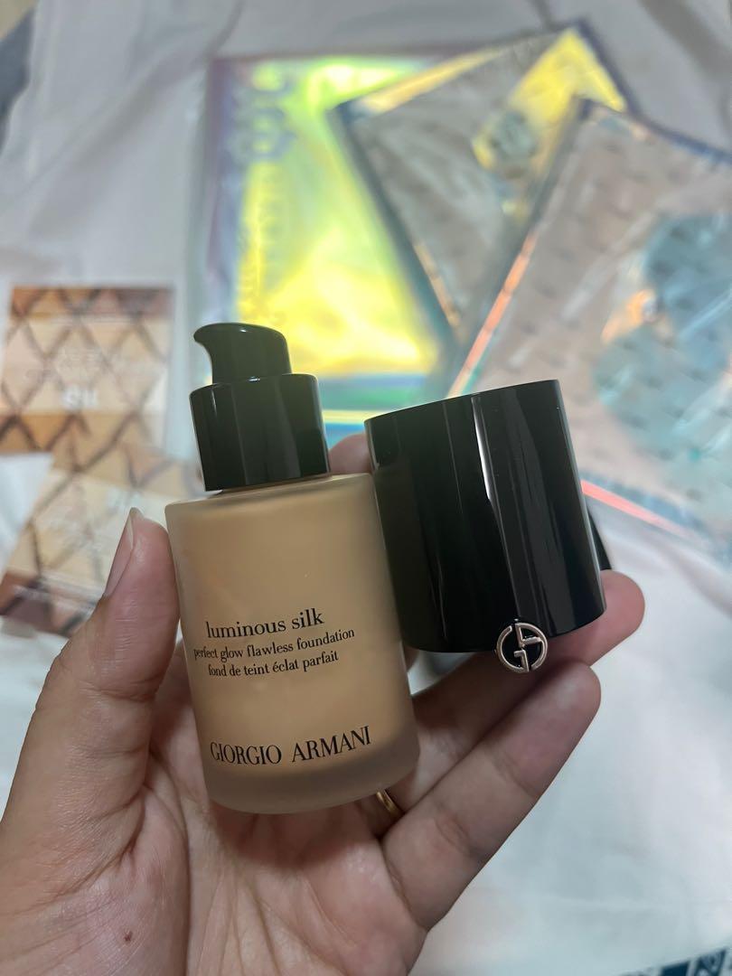 NEW] GIORGIO ARMANI LUMINOUS SILK Perfect Glow Flawless Foundation, Beauty  & Personal Care, Face, Makeup on Carousell