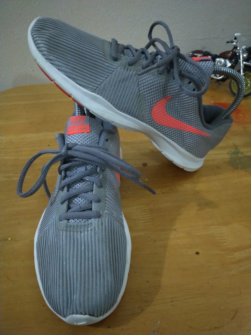 Nike training flex bijoux Women s Fashion Footwear Sneakers on