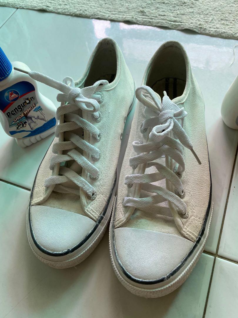 North Star white School Shoes local size 4