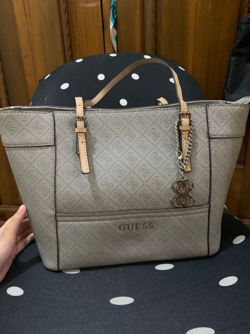 guess tote bag