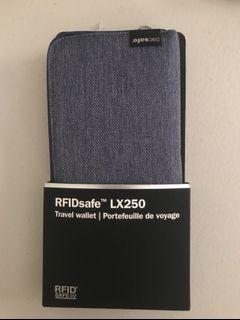 Pacsafe RFIDsafe LX250 Long Wallet