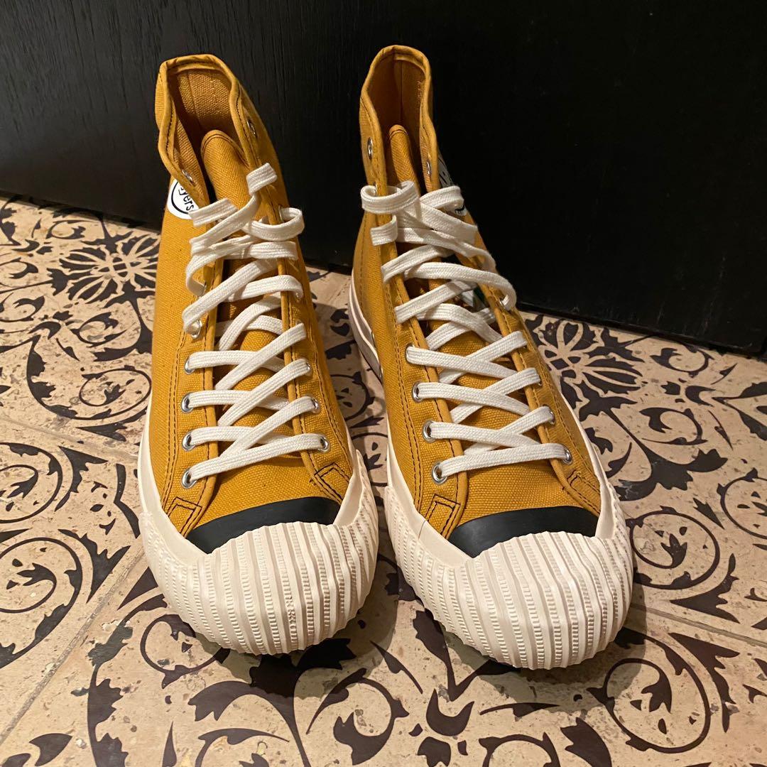 Pf flyers yellow top