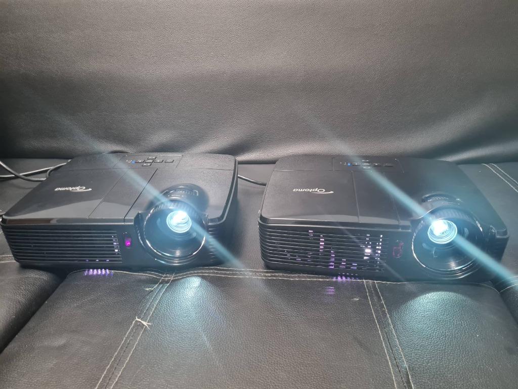 projector Optoma DLP 2800 lumens bright display (Category: Projectors) located in Manila. Submitted by dastoreprojector (Listing ID 1162581012, Image 3). Description: Optoma EX550 heavy duty projector bright display 2nd hand slightly used 8pcs. available (close office pullout) (ideal for school classroom, church, office and business presentation, home theater, party occasions, events etc.) Surebuyer CALL/TEXT: globe 0977-383-8892 / smart 0948-794