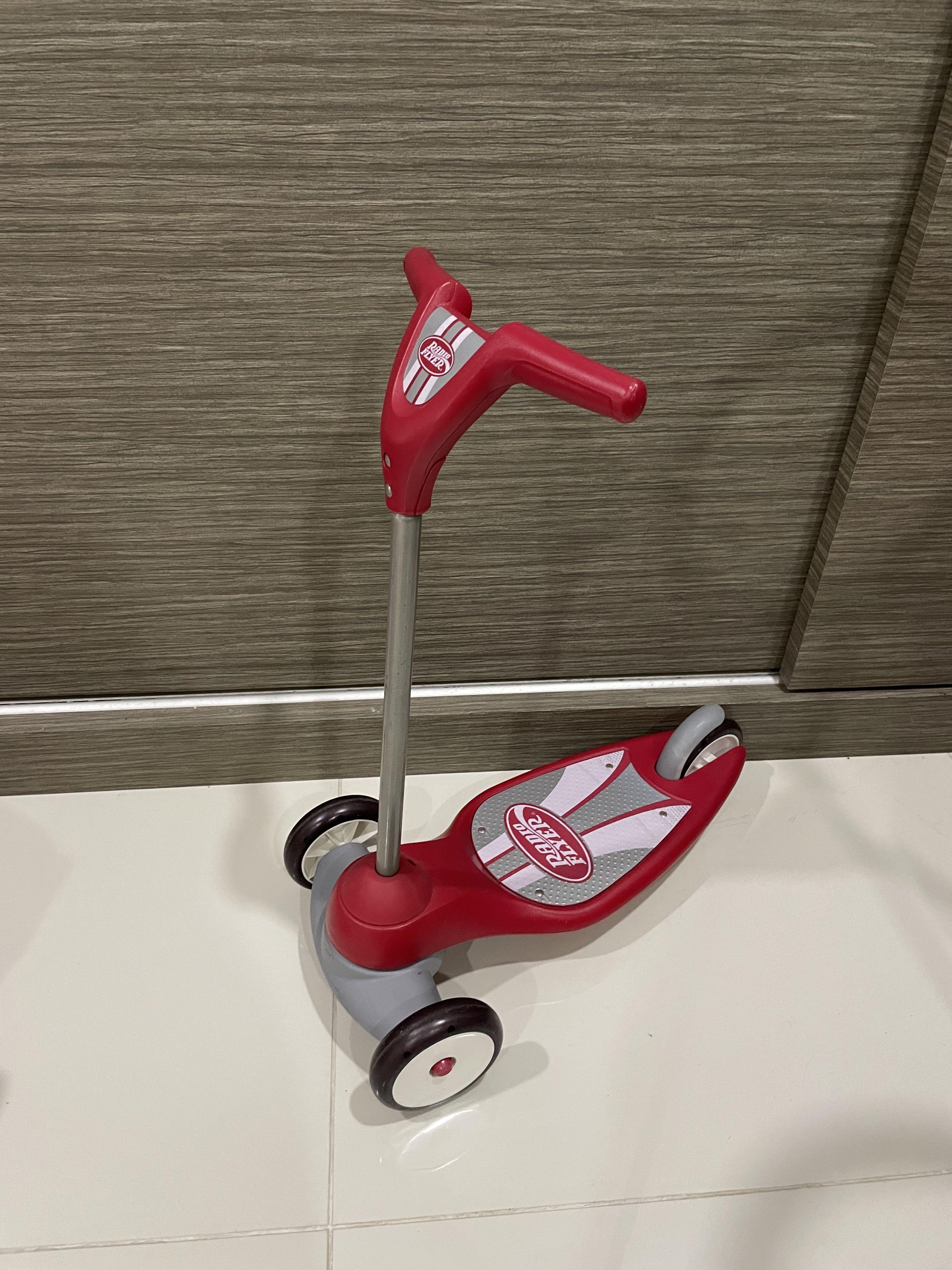 Radio flyer 1st scooter (2 to 6yo), Sports Equipment, Sports & Games