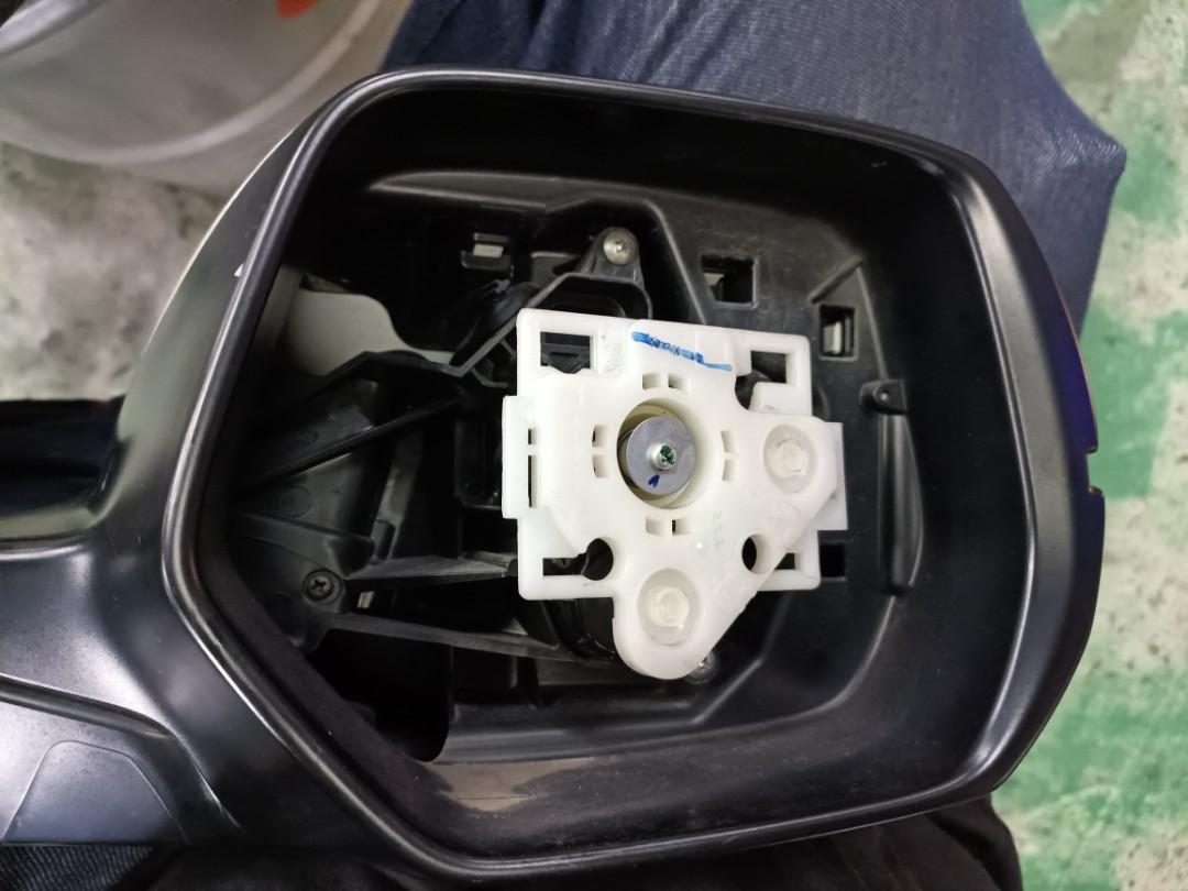 Side Mirror Repair, Car Accessories, Accessories on Carousell