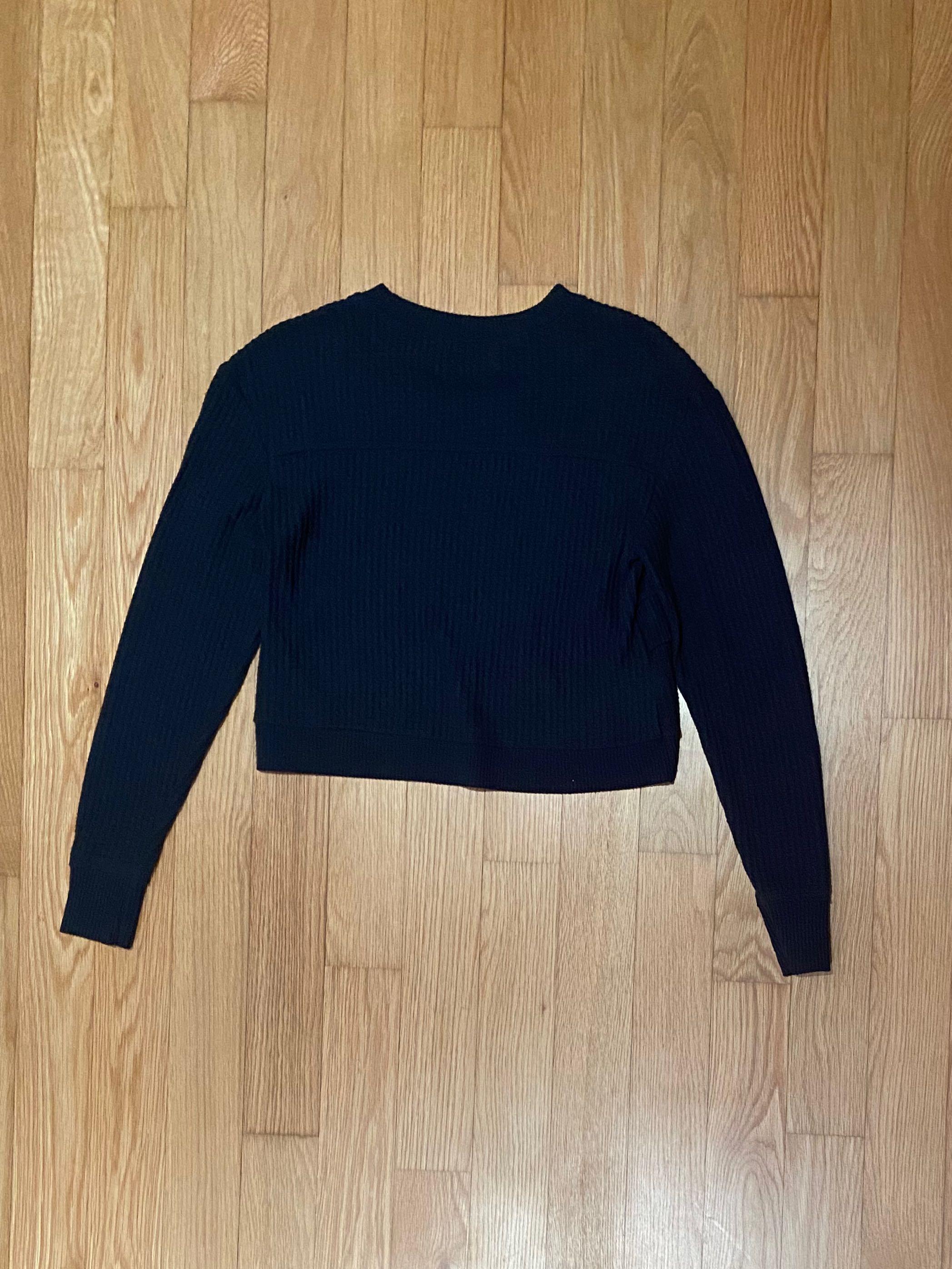 Hollister deals cropped sweater