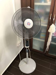 (Category: ) located in . Submitted by jiayi89 (Listing ID 1162636392, Image 1). Description: .