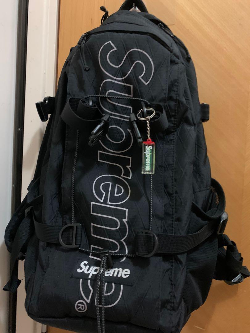 Nike hotsell supreme backpack