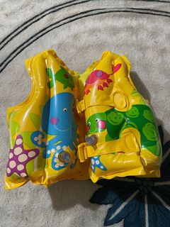 (Category: ) located in . Submitted by askiess (Listing ID 1162580107, Image 1). Description: .
