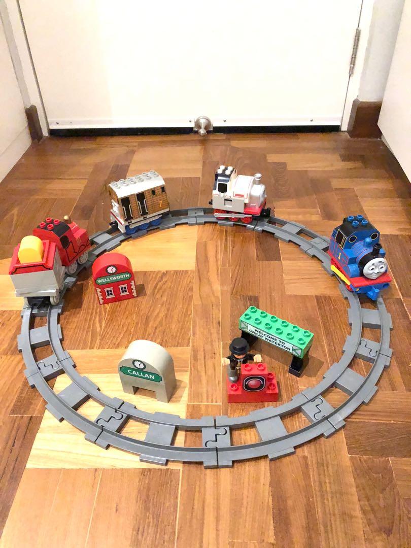 Thomas duplo train set hot sale