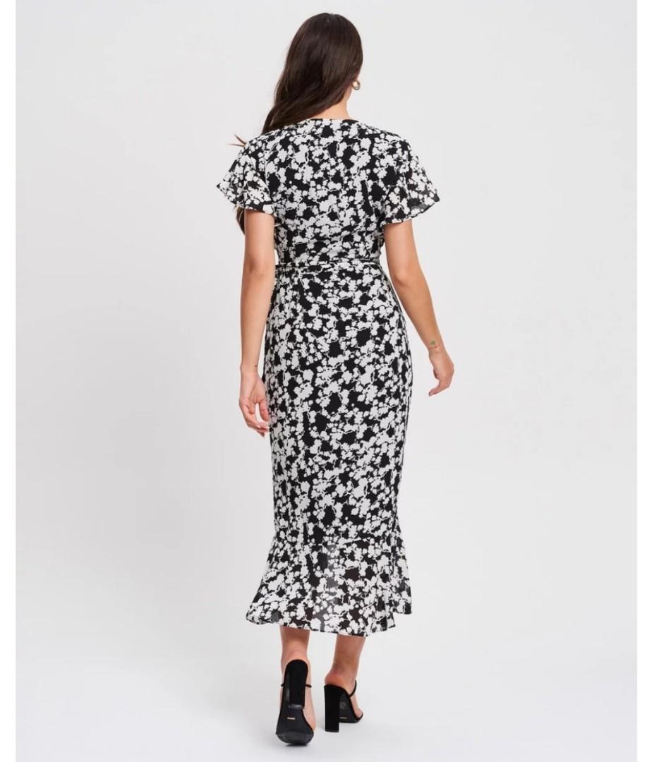 Tussah Women's Mira Midi Dress - Lilac | Catch.com.au