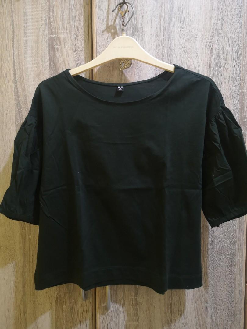 Uniqlo puff sleeve blouse (Category: Blouses) located in Quezon City. Submitted by hellobuyeverything (Listing ID 1162668026, Image 1). Description: good as new, fits small to semi medium size. color: Army green.