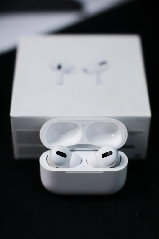 Airpods pro used for sale shop