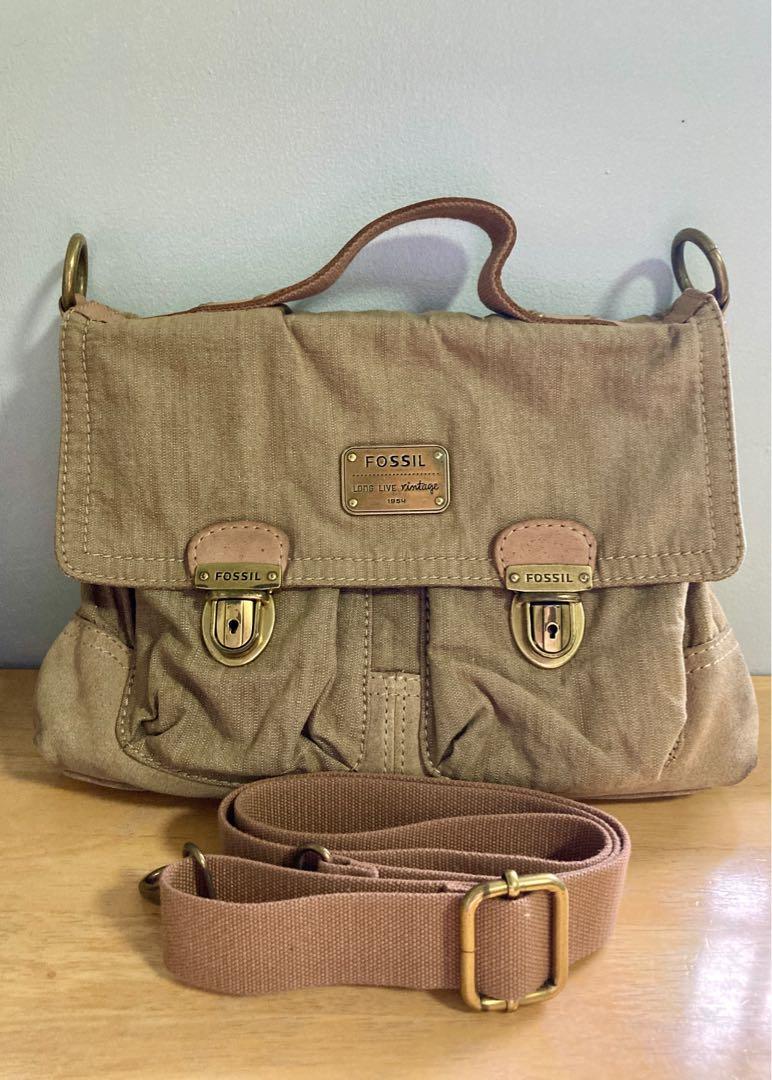 VINTAGE FOSSIL LEATHER Crossbody Hand Bag With Some Wear Clasp Fastening  £9.99 - PicClick UK