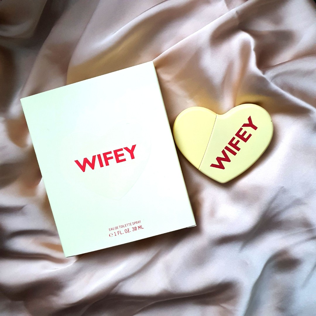 Wifey best sale kkw fragrance