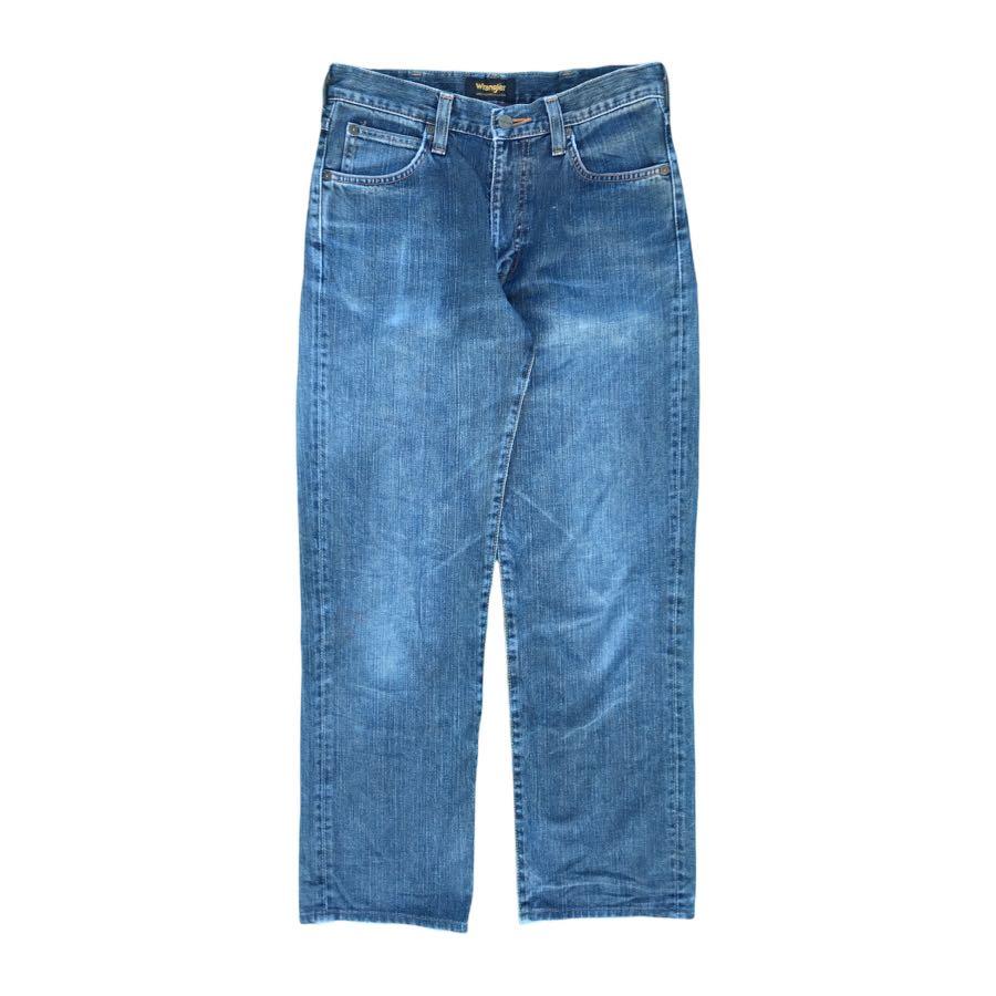 wrangler jeans, Men's Fashion, Bottoms, Jeans on Carousell