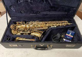 Yamaha YSS-675 Soprano Saxophone.