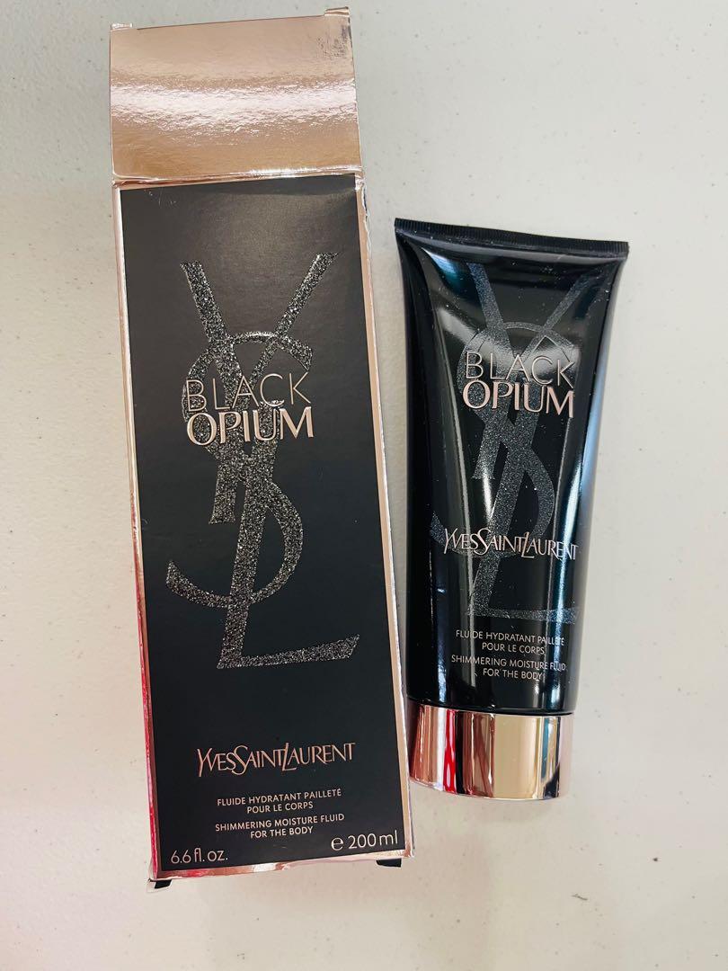 Shimmering moisture fluid for the 2025 body