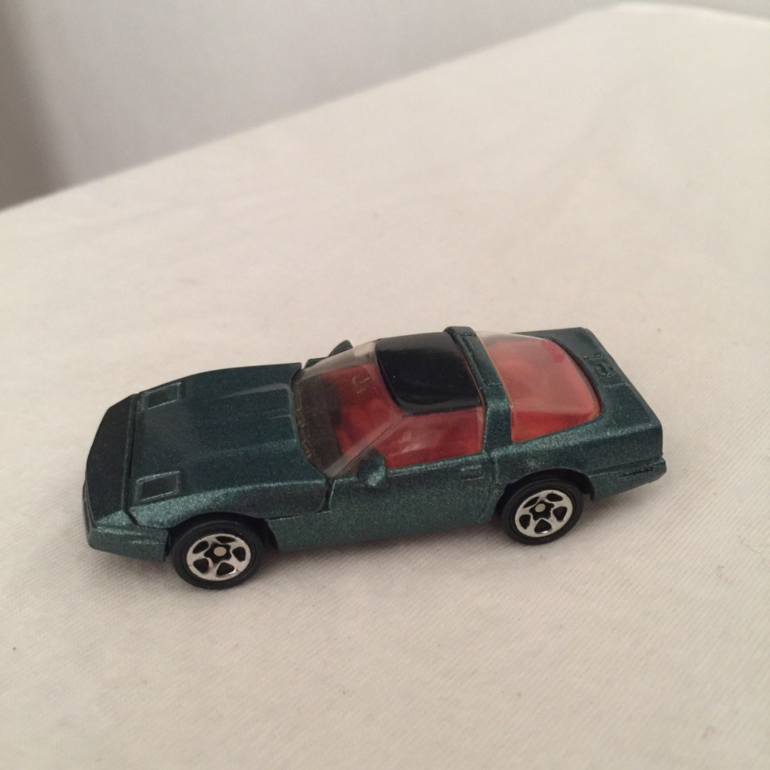 1982 Hot Wheels Chevrolet Corvette Green With Opening Hood