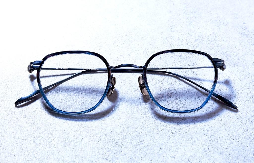 金子眼鏡KM17 , SIZE: 46-23-145, 男裝, 手錶及配件, 眼鏡- Carousell