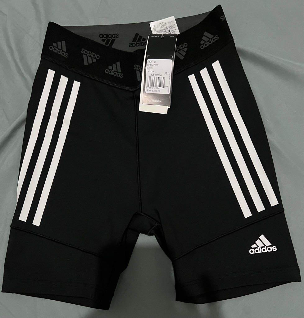 Adidas lucky chinatown outlet mall