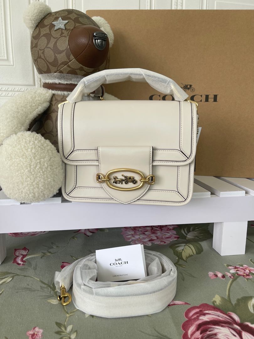 Coach Pillow Tabby 18 Bag Review - Ella Pretty Blog