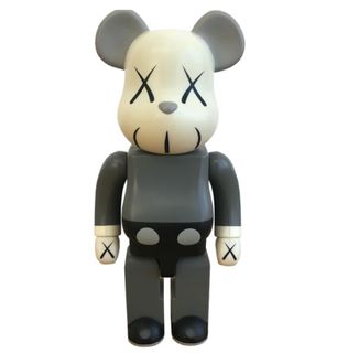 (Category: ) located in . Submitted by angiemok_bearbrick (Listing ID 1162826718, Image 1). Description: .