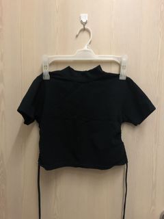 （分類：）位於 。 由 PreLovedTops12 提交（商品編號 1162932895，圖片 1）。簡介： 。
