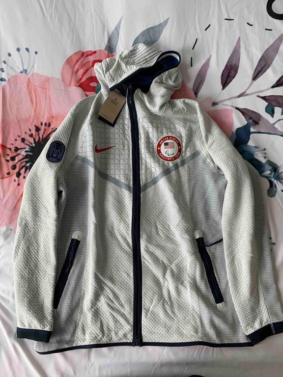 Clear nike jacket hotsell