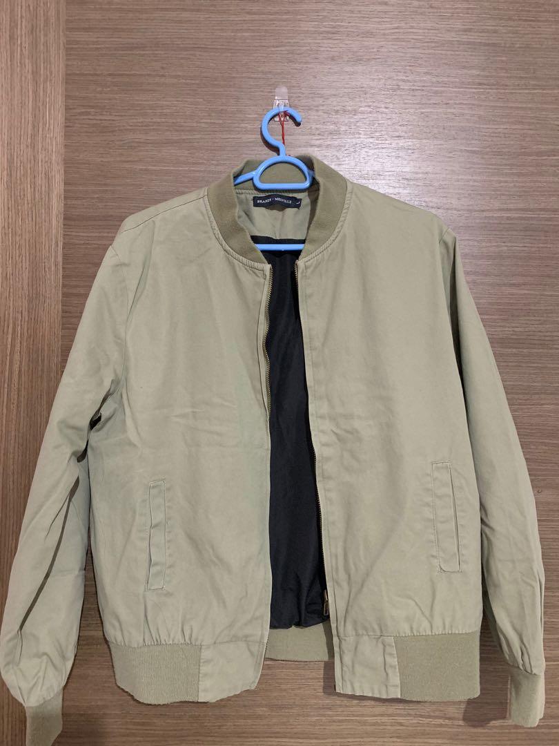 Brandy melville clearance bomber jacket