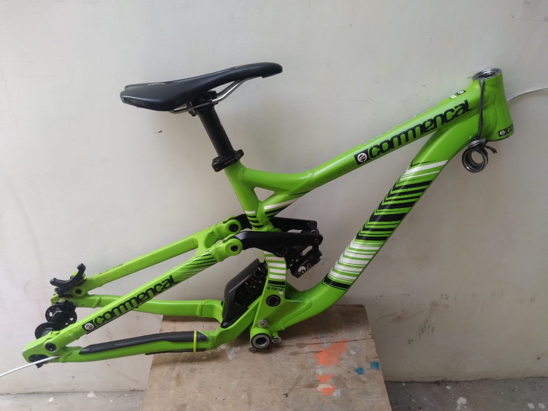 Commencal supreme dh 2013 sales