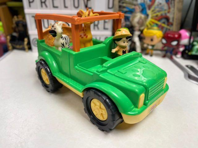 Little people online zoo truck