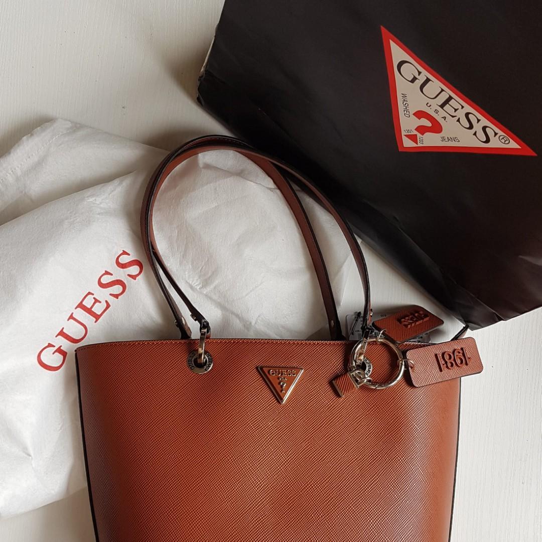 shopper noelle elite logo
