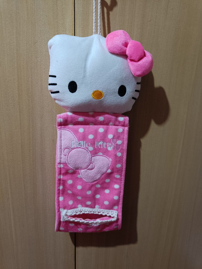 Hello kitty tissue holder, Hobbies & Toys, Memorabilia & Collectibles