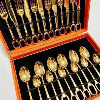 Hermes Stainless Steel Dinner Set