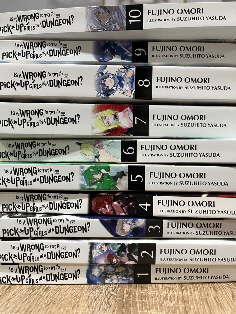 Is It Wrong To Pick Up Girls In A Dungeon? Light Novel, Hobbies & Toys