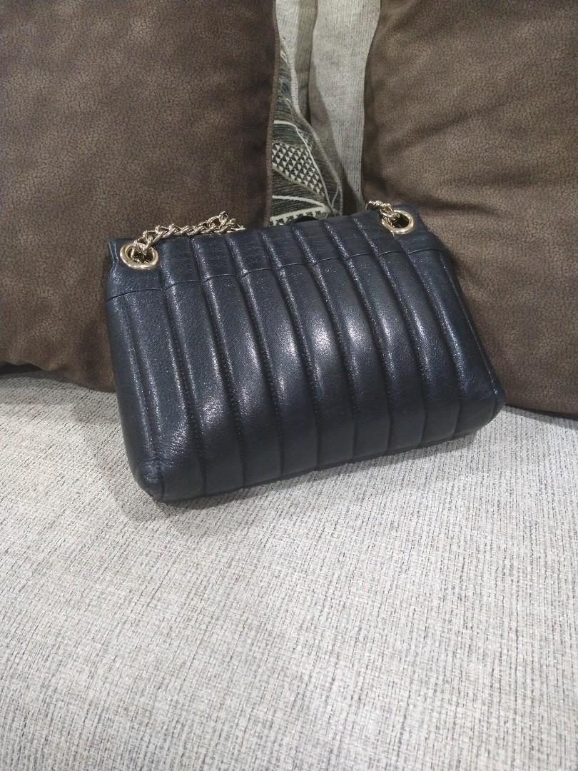 Evangeline quilted best sale shoulder bag