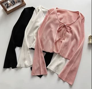 (Category: ) located in . Submitted by blooopcloset (Listing ID 1162939168, Image 1). Description: .