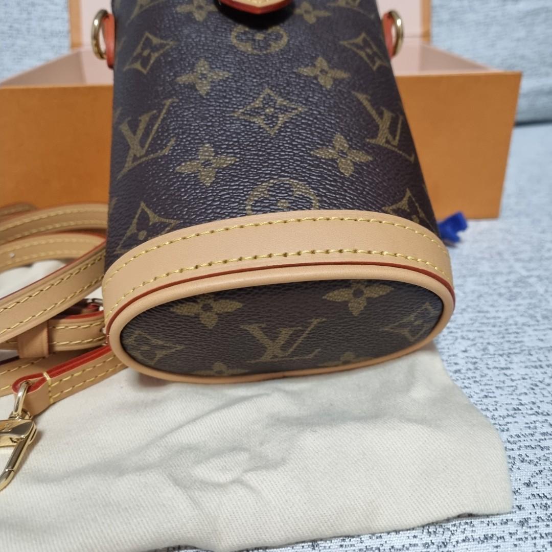 Louis Vuitton M80874 LV Fold Me pouch in Monogram canvas Replica sale  online ,buy fake bag