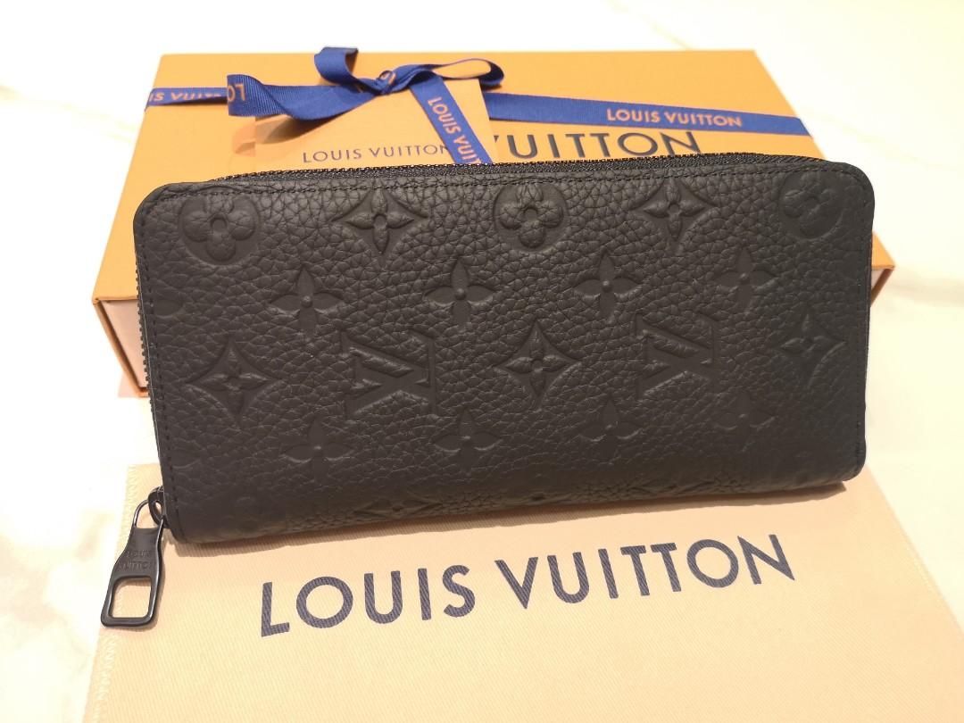 Louis Vuitton Wallet Taurillon Leather Zippy Vertical M69047 Black