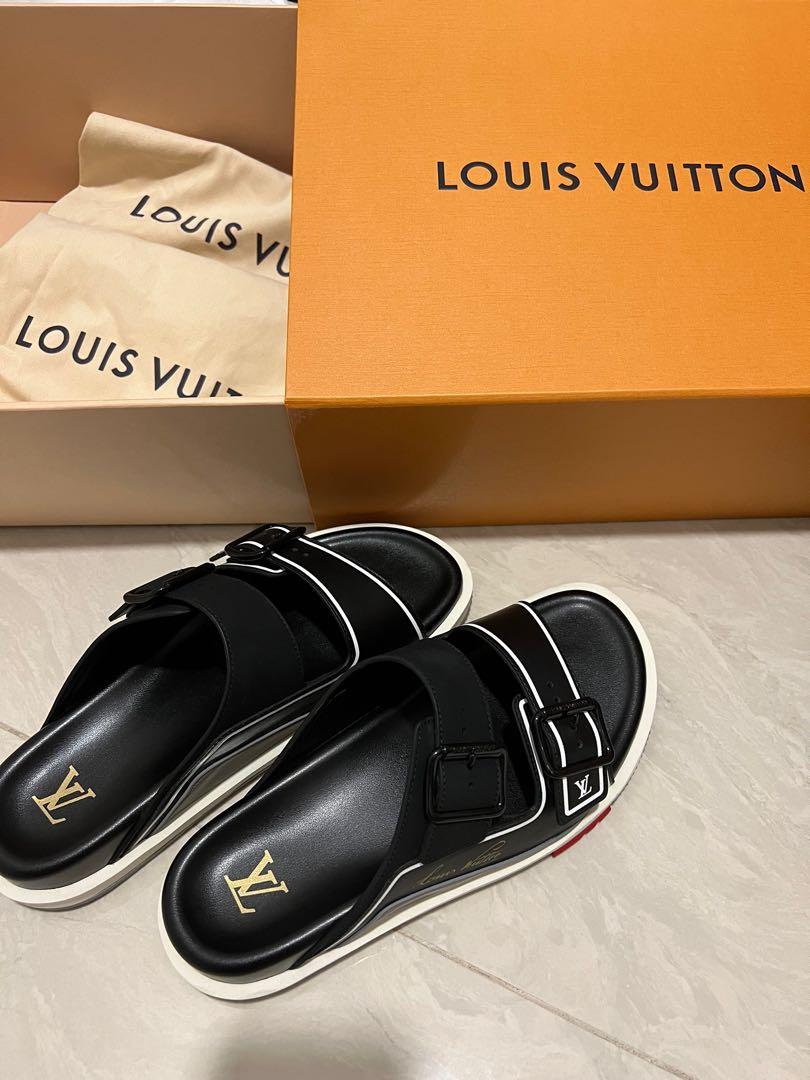Louis Vuitton Trainer Mule With Rubber Sandal C12149 – TasBatam168