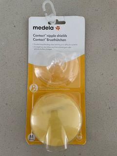 Madela Contact Nipple Shields w case