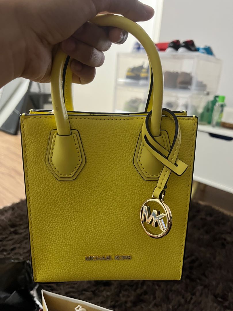 Michael kors mini bag, Luxury, Bags & Wallets on Carousell