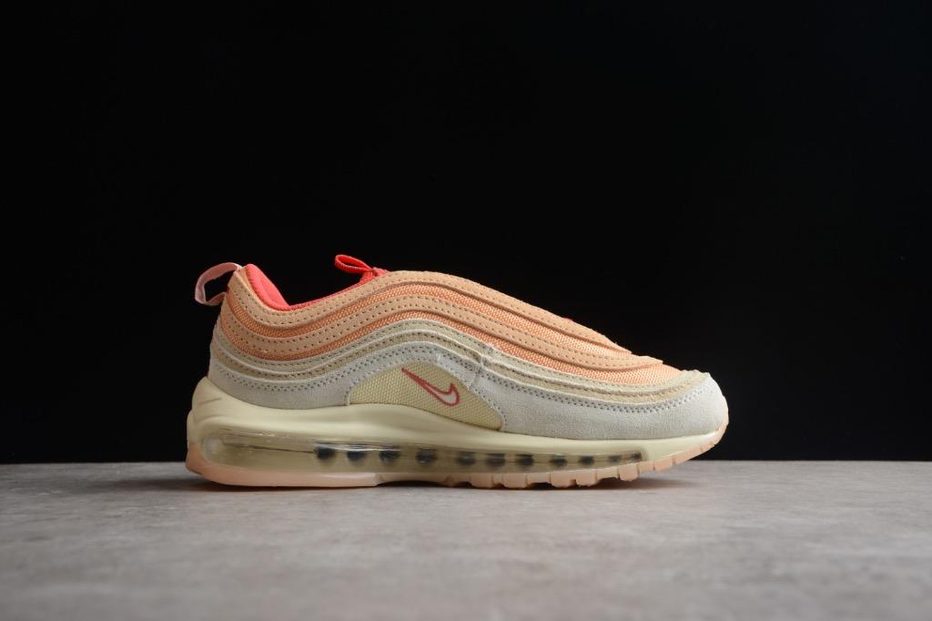 Nike best sale air 700