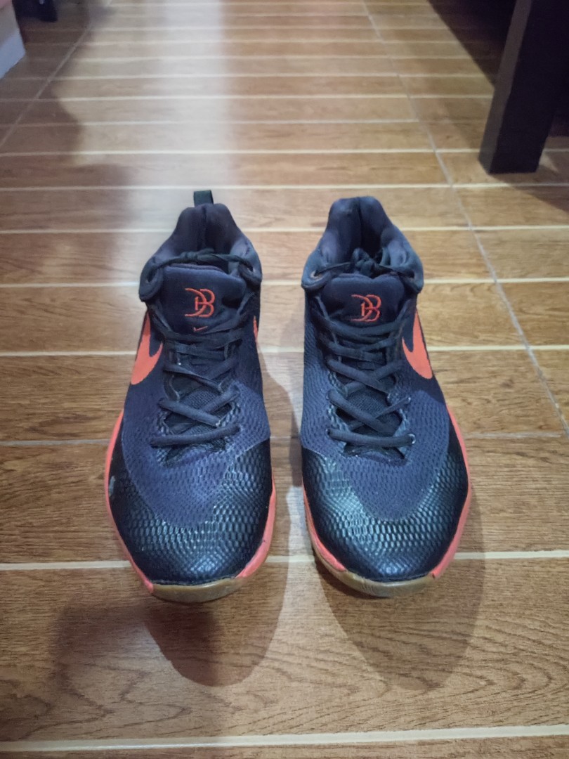 devin booker nike zoom rev