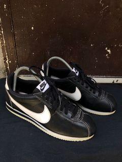 nike epic react classic cortez