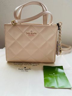 (Category: ) located in . Submitted by loveSG (Listing ID 1162789099, Image 1). Description: .