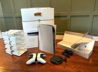 Ps5 disc version with two controllers