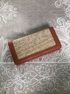 (Category: ) located in . Submitted by thriftflips (Listing ID 1162802609, Image 1). Description: .